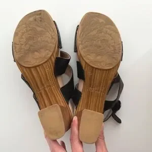 Dansko Shoes Dansko Ashlee Burnished Black Sling Back Block